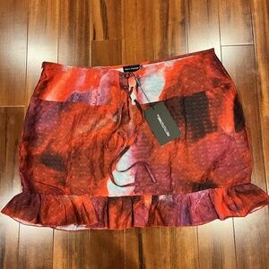 New NWT Pretty Little Thing Red Skirt Floral Lace Up Ruffle Mini Party Zip Sz 16